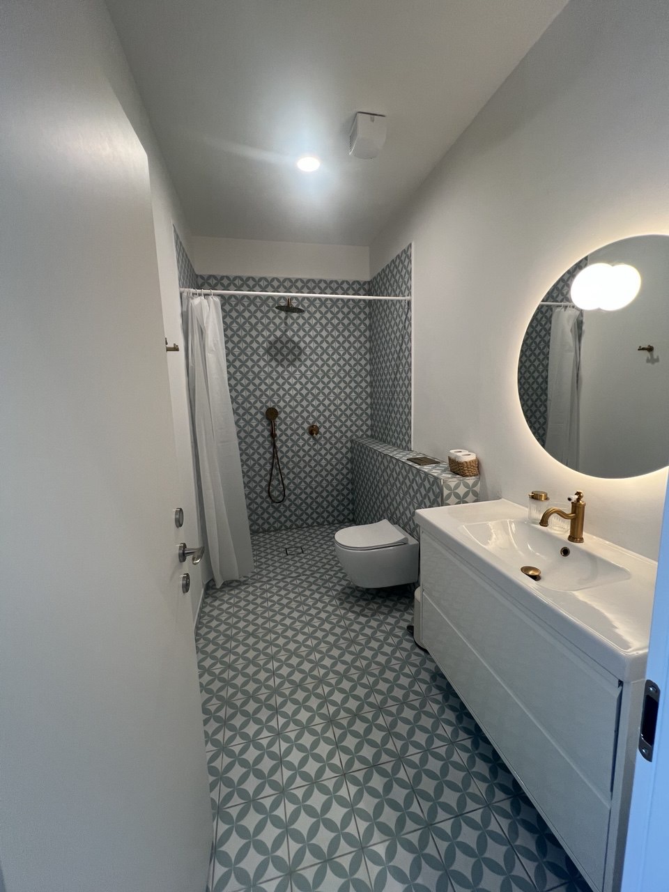 סוויטת מאסטר – חדר רחצה פרטי